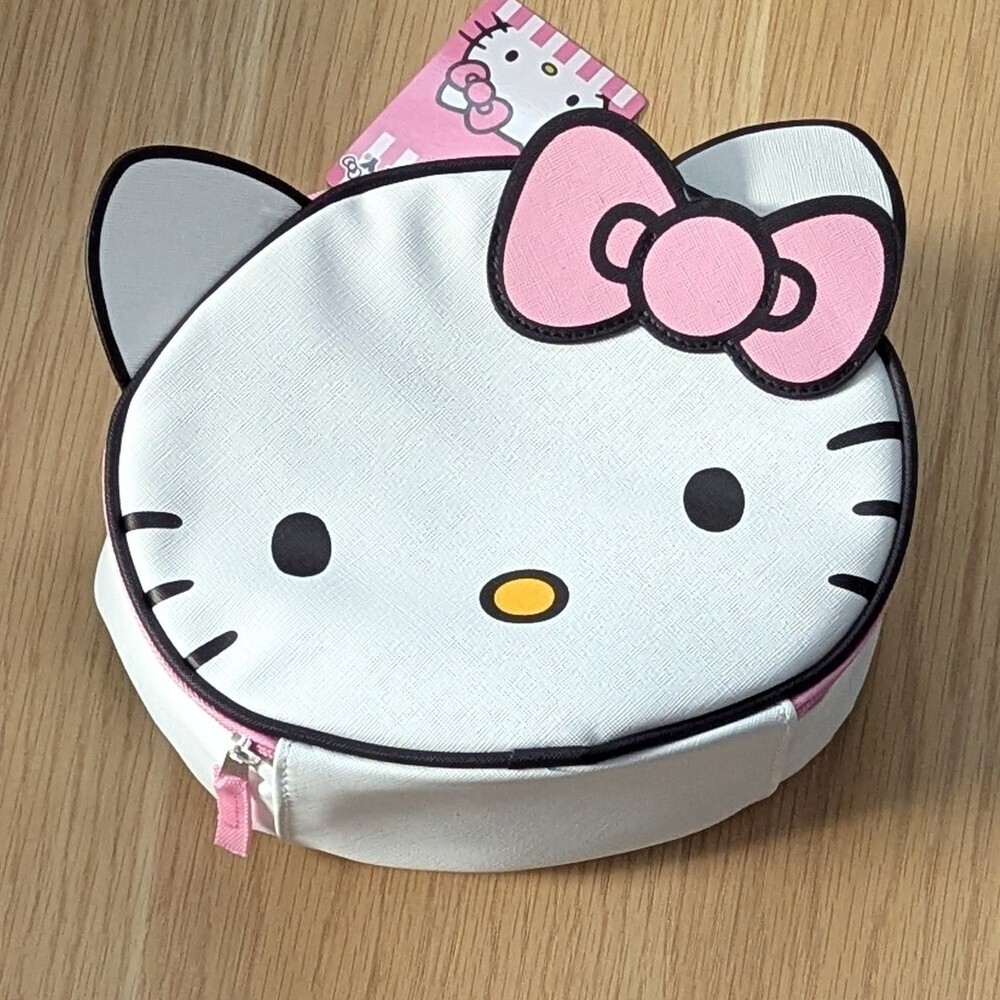 NWT Hello Kitty Face/Round Shaped Insulated Lunch/Snack Box/Bag/Pail/Tote